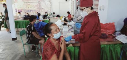 Kegiatan Vaksin Masal Gelombang III di Desa Menyali